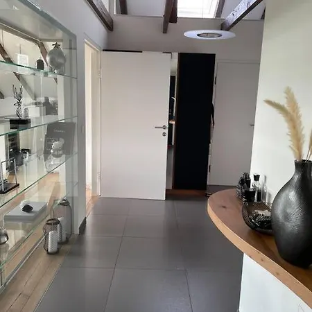 Juwel Am Stadtrand Von Wien *